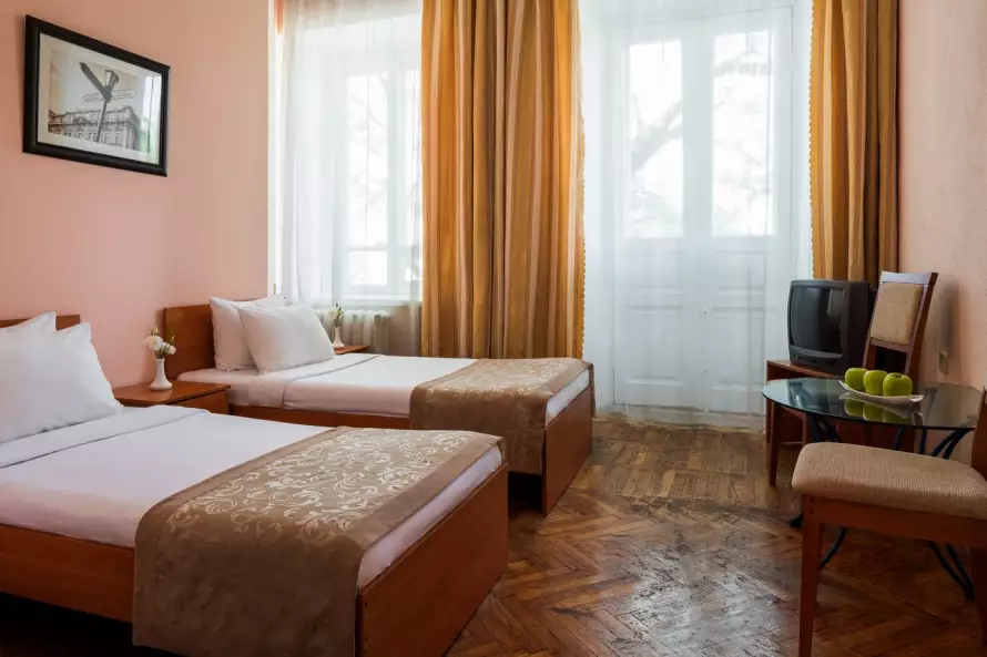 Rooms Economy Double, Hotel Tsentralnaya