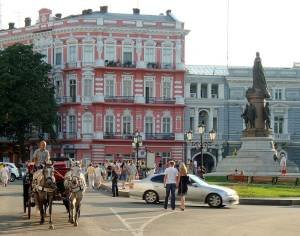 Одесса отдых в гостиницах предлагает комфортный и недорогой
